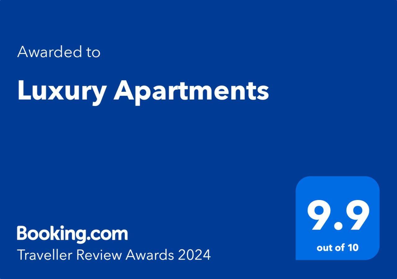 Luxury Apartments Selimbar Luaran gambar